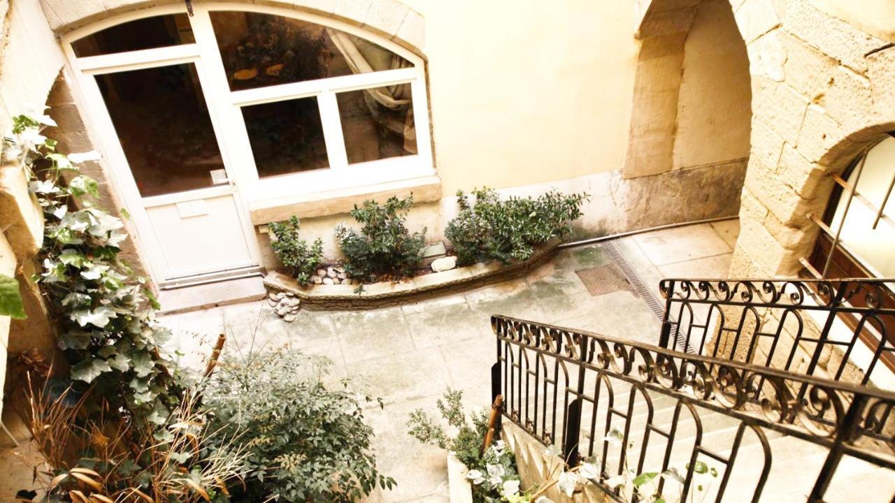 Le Bouquiniste, Centre Historique, Fibre, Ess, Rez-De-Chaussee, Bedinshop Romans-sur-Isere Exterior photo